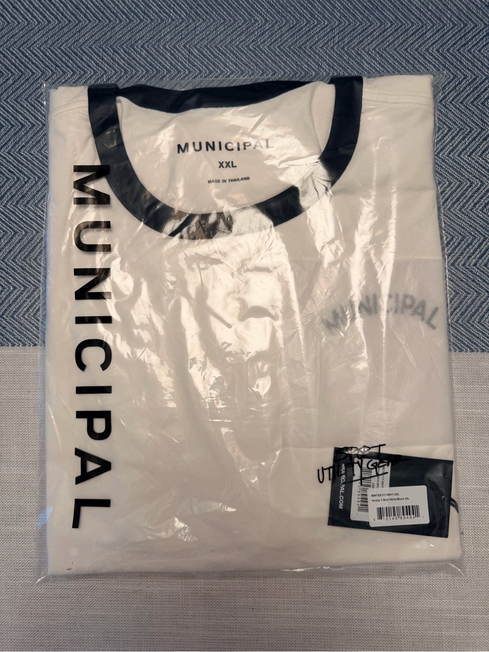 Municipal varsity t-shirt white/black 2XL